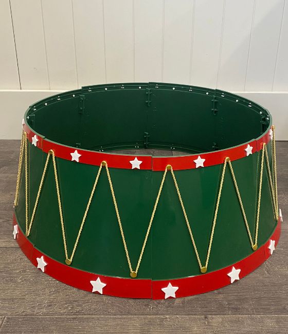 Green & Red Drum Christmas Tree Collar