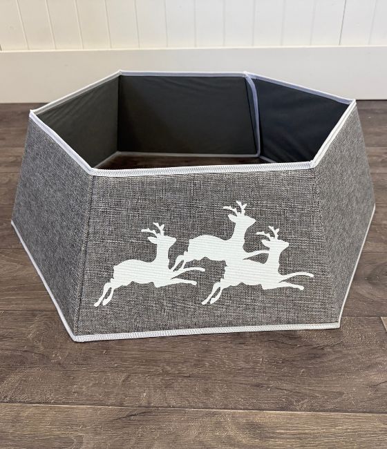 Hexagon Christmas Tree Collar – Grey with Reindeer